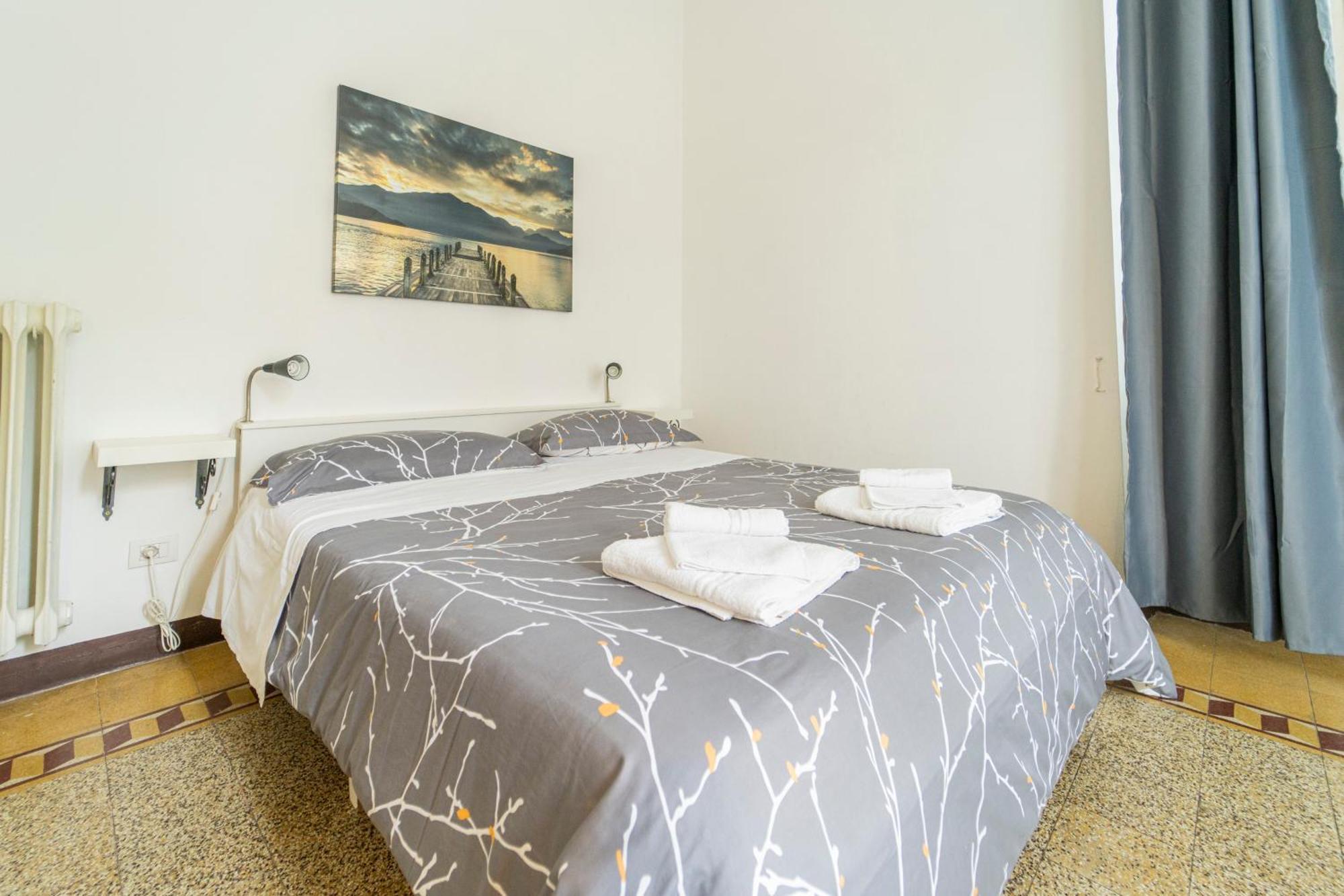Casa Marina: A Due Passi Dal Mare Apartment Levanto Bagian luar foto