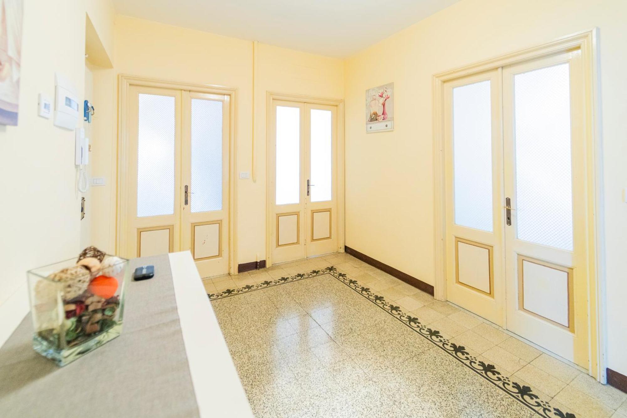 Casa Marina: A Due Passi Dal Mare Apartment Levanto Bagian luar foto