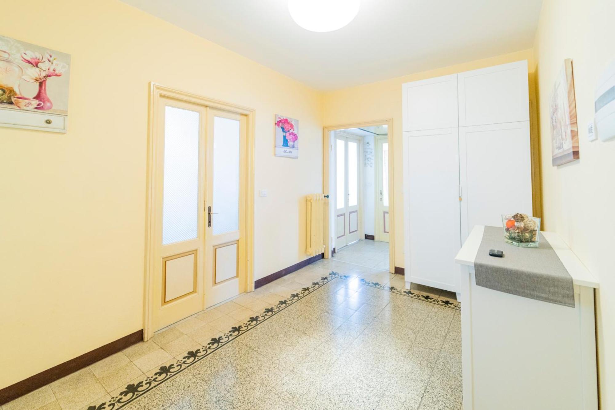 Casa Marina: A Due Passi Dal Mare Apartment Levanto Bagian luar foto